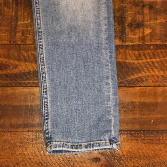 Hollister Skinny Jeans - Picture 3 of 7